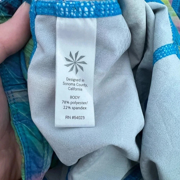 Athleta Crop Leggings | Capri Multivolour |  Size Medium - Picture 6 of 9